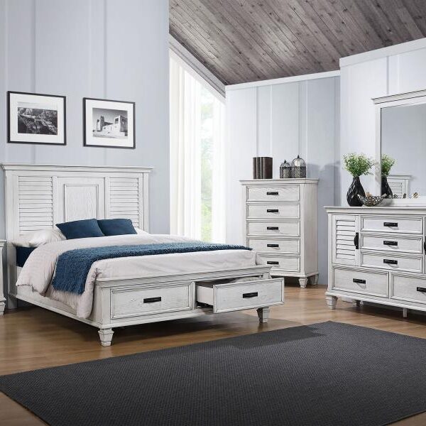 205330 Set | Bed, Nighstand, Dresser, Mirror & Chest (5pcs)